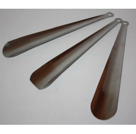 Ложка обувная метал.30*5см