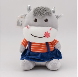 MM 001418 Мягкая игрушка 'Корова в штанах'
