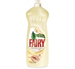 Моющее средство для посуды FAIRY Ромашка и витамин Е (1 л) Моющее средство для посуды FAIRY Ромашка и витамин Е (1 л)
