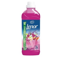 Кондиционер для белья Lenor Цветущие поля 930 мл.