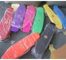 Скейт MS 0321-1 78,5-20см,алюм.подвеска,колесаПУ,7 Скейт MS 0321-1 78,5-20см,алюм.подвеска,колесаПУ,7